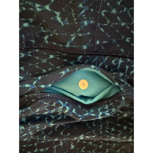 Lululemon Pure Practice Pant Samba Snake Kayak Blue/Hero Blue Leggings Size 4 - Picture 6 of 8